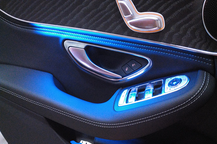 奔馳氛圍燈改裝升級