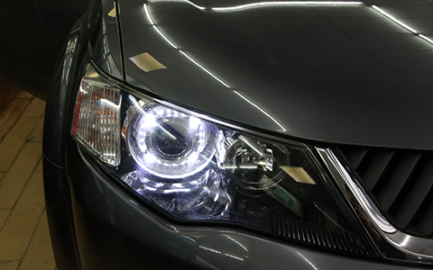 歐藍(lán)德車燈改裝