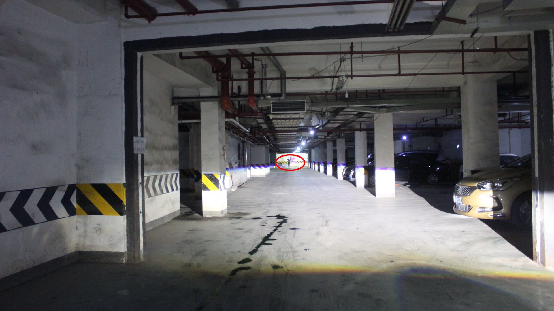 成都天一車燈保力獅Laser激光大燈近光實拍