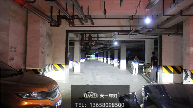 成都天一車燈福特猛禽改車燈改裝保力獅Laser激光大燈近光實(shí)拍