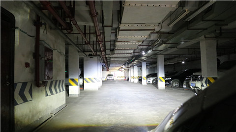 天一車燈飛度車燈改裝米石LED雙光透鏡遠(yuǎn)光效果展示