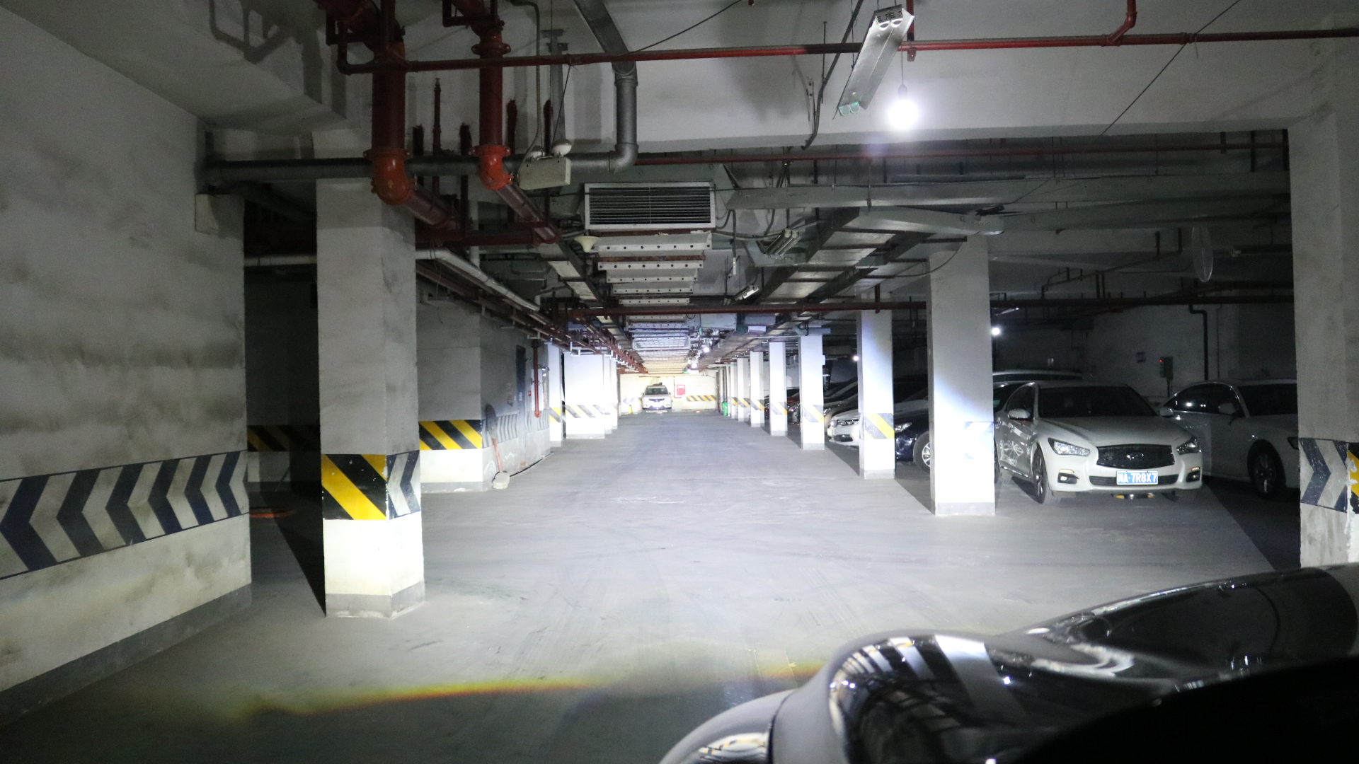 QX60升級激光大燈后遠(yuǎn)近光效果實拍